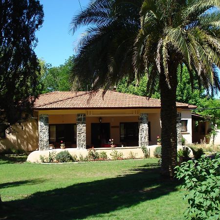 ויז'ה חנראל בלגרנו Las Acacias - Posada De Campo מראה חיצוני תמונה